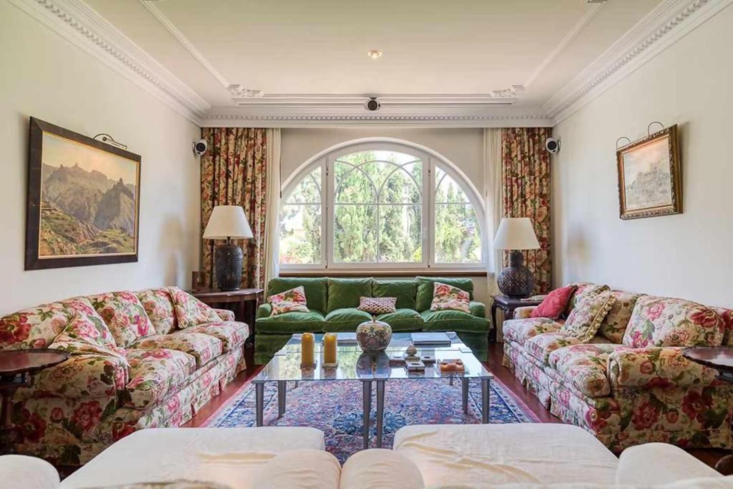 Amplia Villa De Lujo Con Piscina Climatizada لاس بالماس دي غران كاناريا المظهر الخارجي الصورة